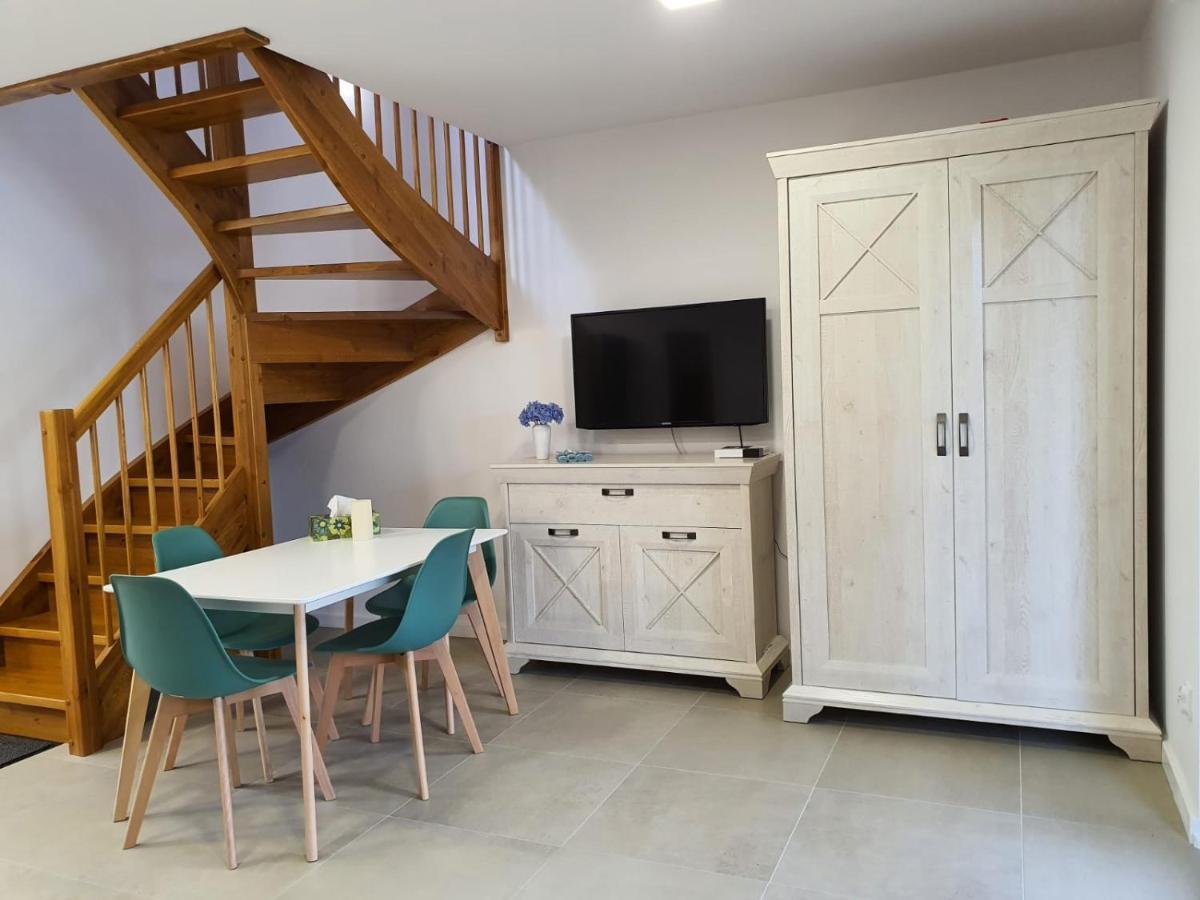 Stepnicka Keja Villa Stepnica Bagian luar foto
